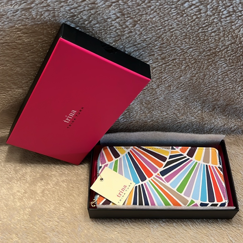 TRINA TURK Color Palette Zip Around Wallet - Picture 2 of 13